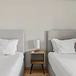 Appartamento Sunny Retreat By Lovelystay *