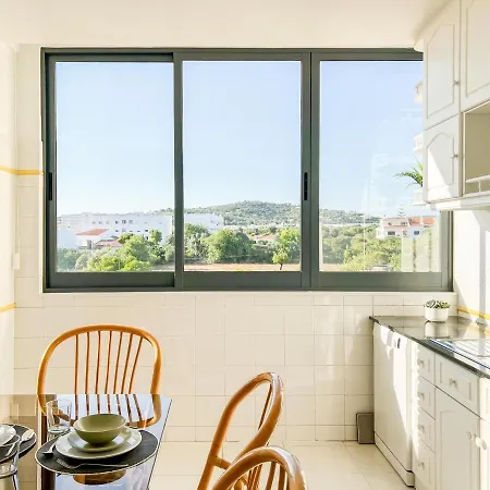 Sunny Retreat By Lovelystay Apartment Loule