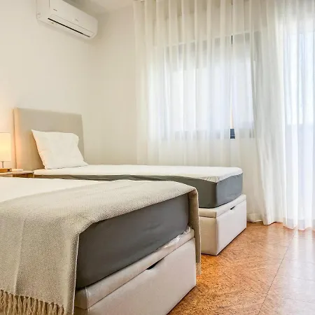 Apartamento Sunny Retreat By Lovelystay