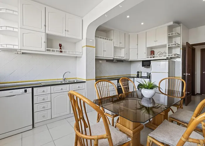 Sunny Retreat By Lovelystay Apartman *