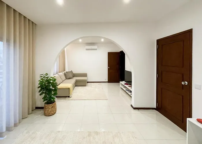 Sunny Retreat By Lovelystay Appartamento